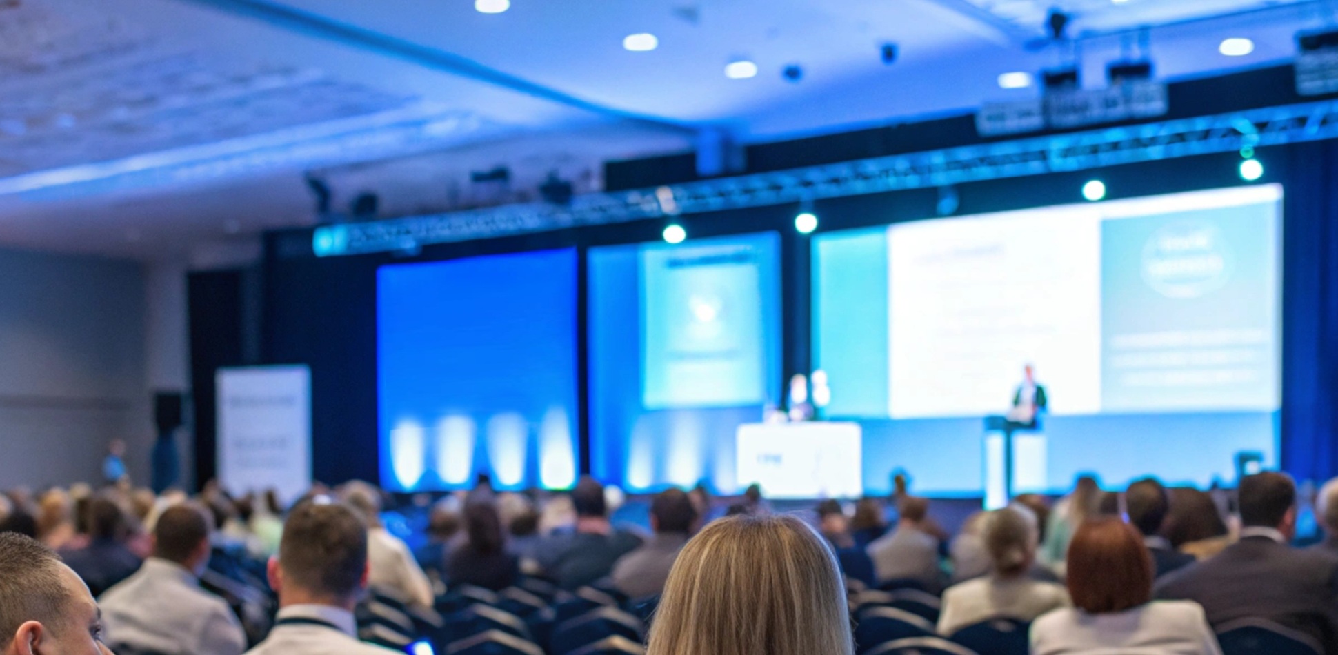 slshow-42-petcore-europe